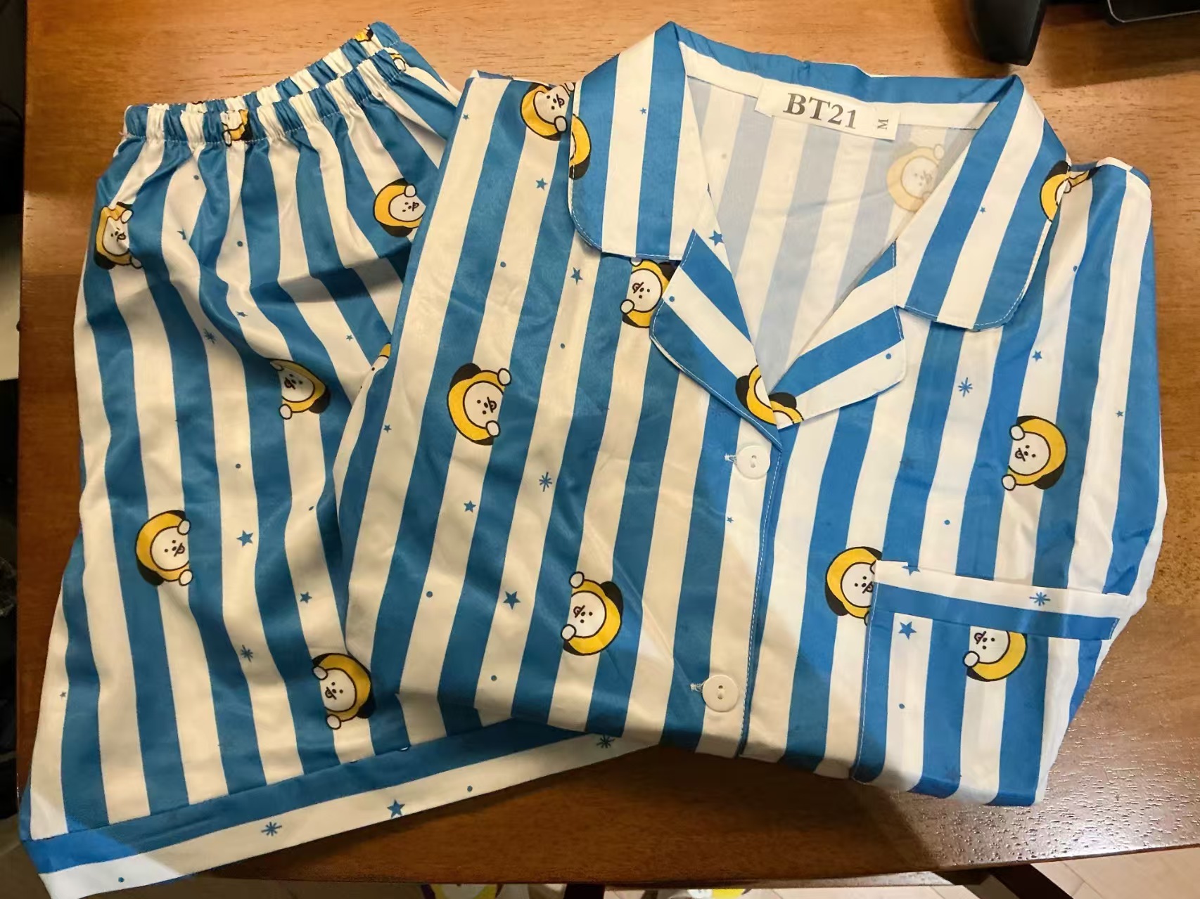 BT21 Unisex Summer Set Short S - огляд і ціна Tippet Line